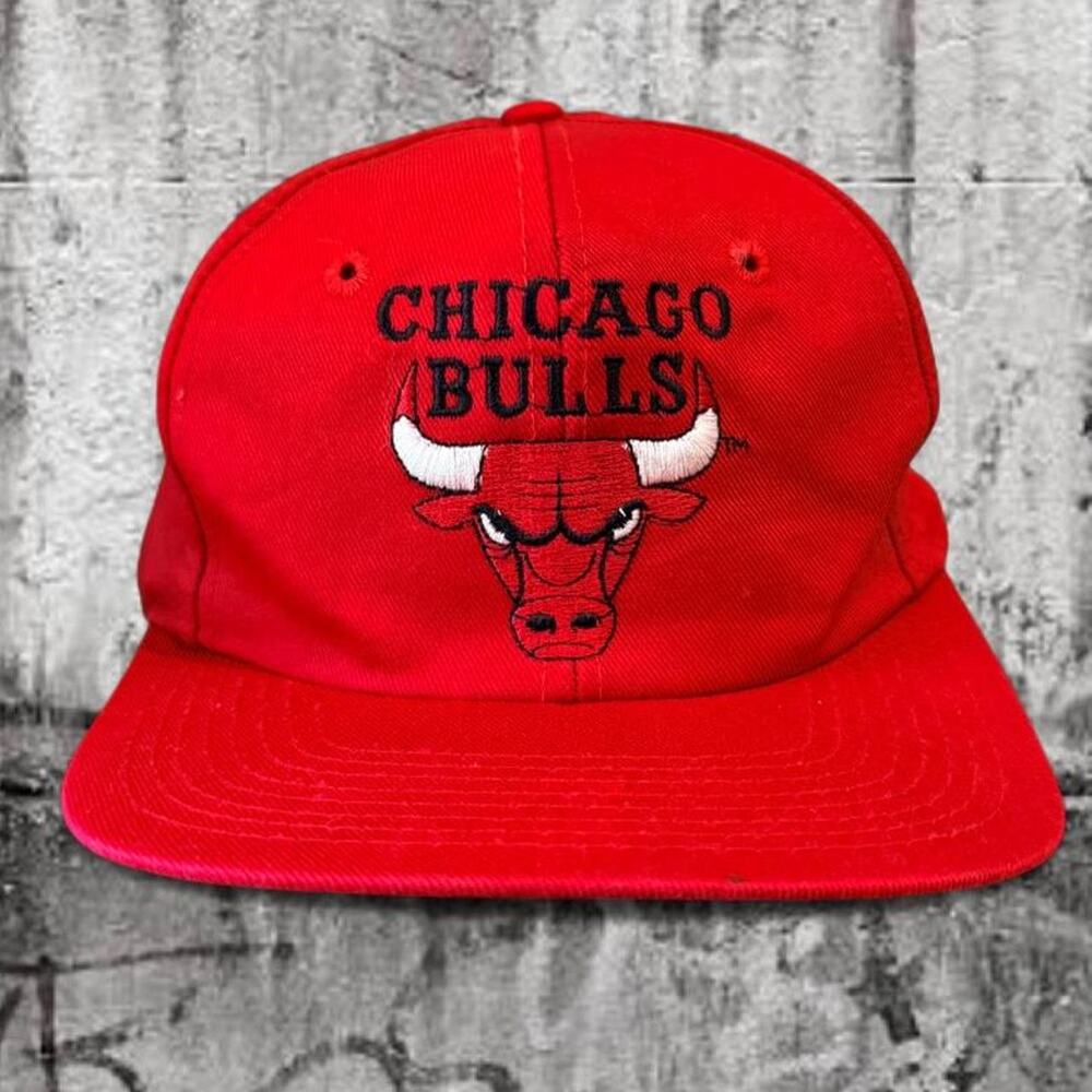 Vintage Chicago Bulls Snapback Hat Red Green Underbrim 90s NBA Twins Brand
